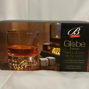 NWOT Brilliant Globe on the Rocks Whiskey Glasses